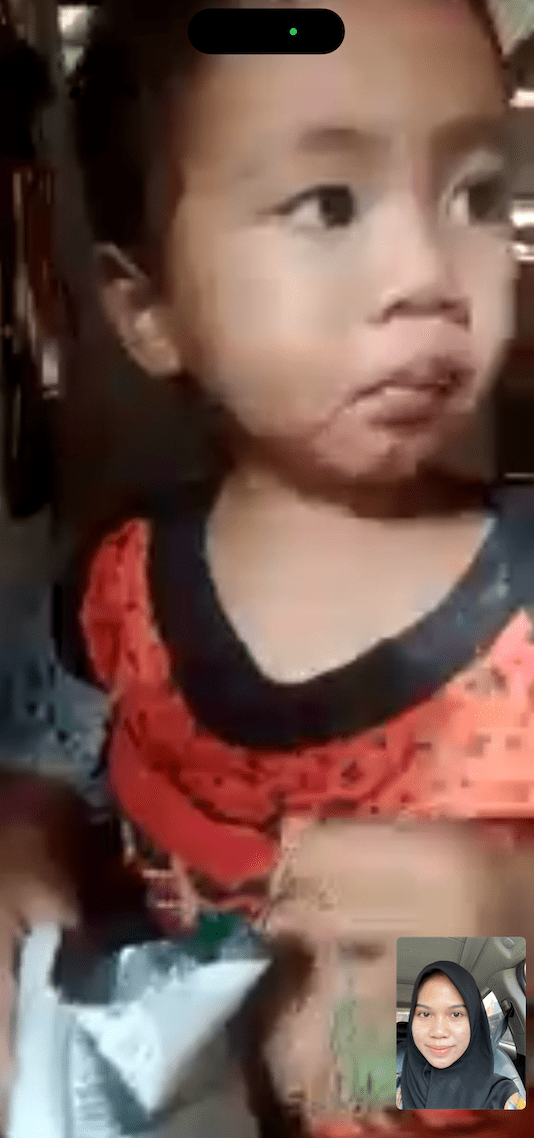 Jarak Bukanlah Penghalang Untuk Melakukan Komunikasi 